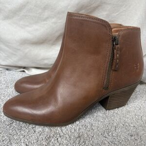 Frye Judith Double Zip Brown Leather Ankle Boots Womens Size 8